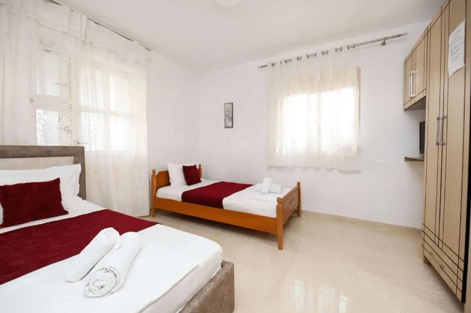 Vila Agolli Vlore Exterior photo