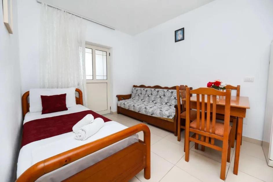 Vila Agolli Vlore Exterior photo