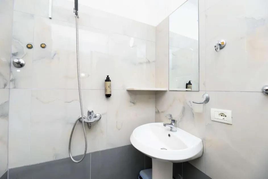 Vila Agolli Vlore Exterior photo